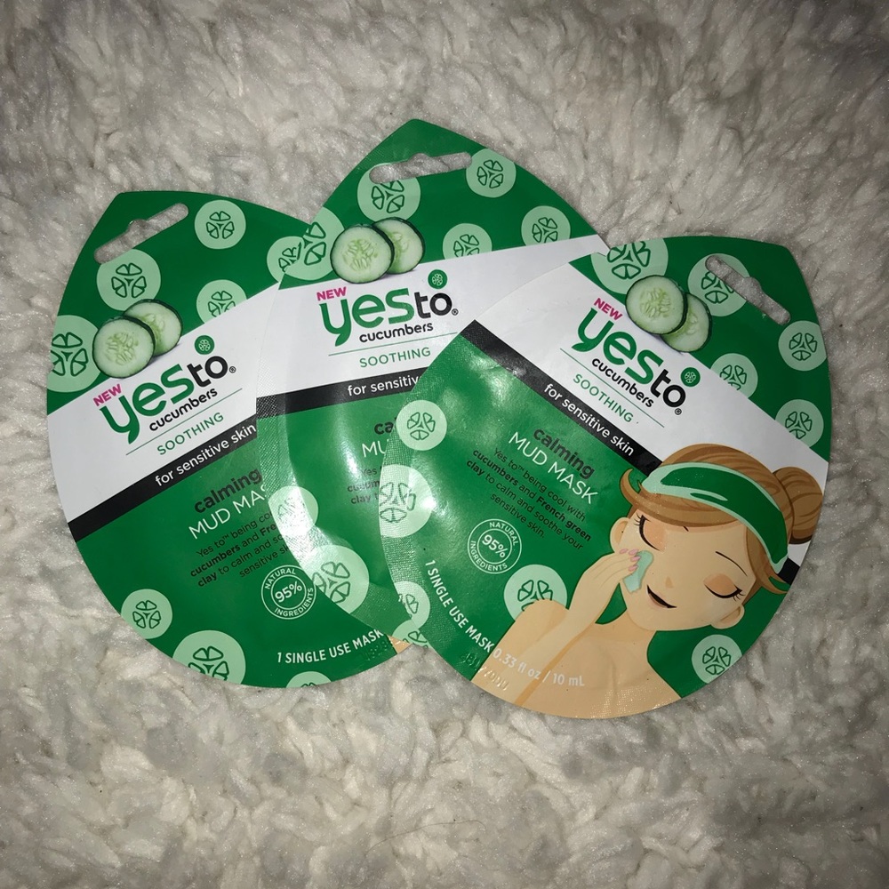 YES TO calming mud mask.